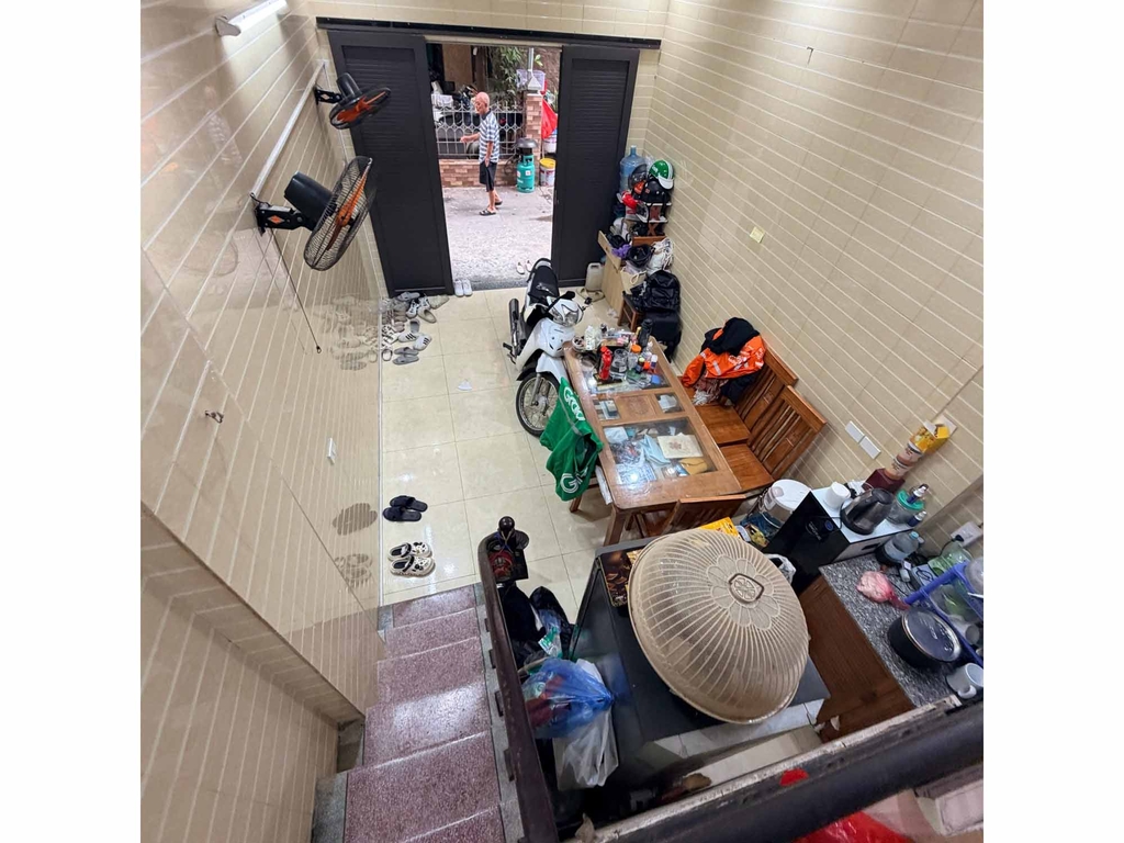 BÁN NHÀ HÒA BÌNH 3 - MINH KHAI: NHỎ XINH HÀNG HIẾM - THOÁNG TRƯỚC SAU - SÂN CỬA SIÊU RỘNG - GIÁ 6.8 TỶ