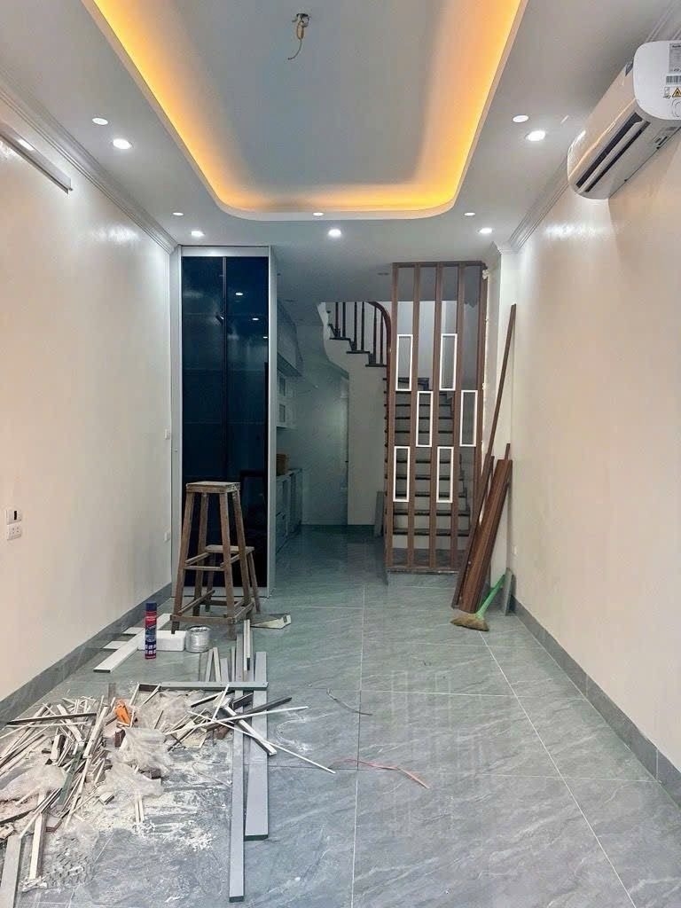 BÁN NHÀ MỚI TINH 5 TẦNG - NGÕ Ô TÔ - TRUNG TÂM ĐỨC GIANG, LONG BIÊN - 7.85 TỶ