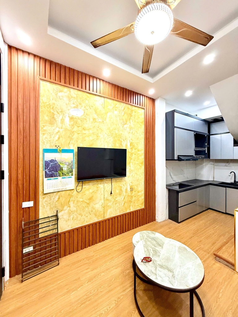 NHÀ 2 MẶT NGÕ - NGÕ NGỌC HÀ BA ĐÌNH - 17/20m² - 5 TẦNG - CÁCH HỒ 50M - 6.5 TỶ