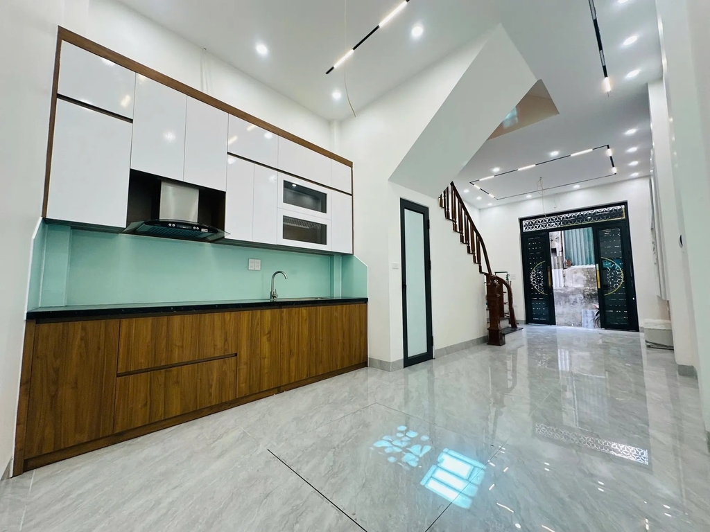 【NHÀ MỚI 5 TẦNG - LAI XÁ】- 32/36M² - 6 PN - NGÕ NÔNG - CÁCH CHỢ 30M - 6.8 TỶ