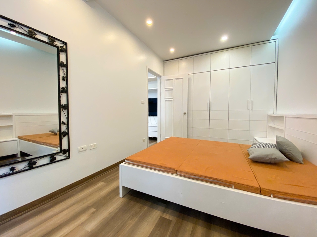 BÁN CĂN HỘ CAO CẤP 165 THÁI HÀ: VIEW PHỐ ĐỈNH CAO - TRUNG TÂM QUẬN ĐỐNG ĐA - FULL NỘI THẤT - GIÁ 7.5 TỶ