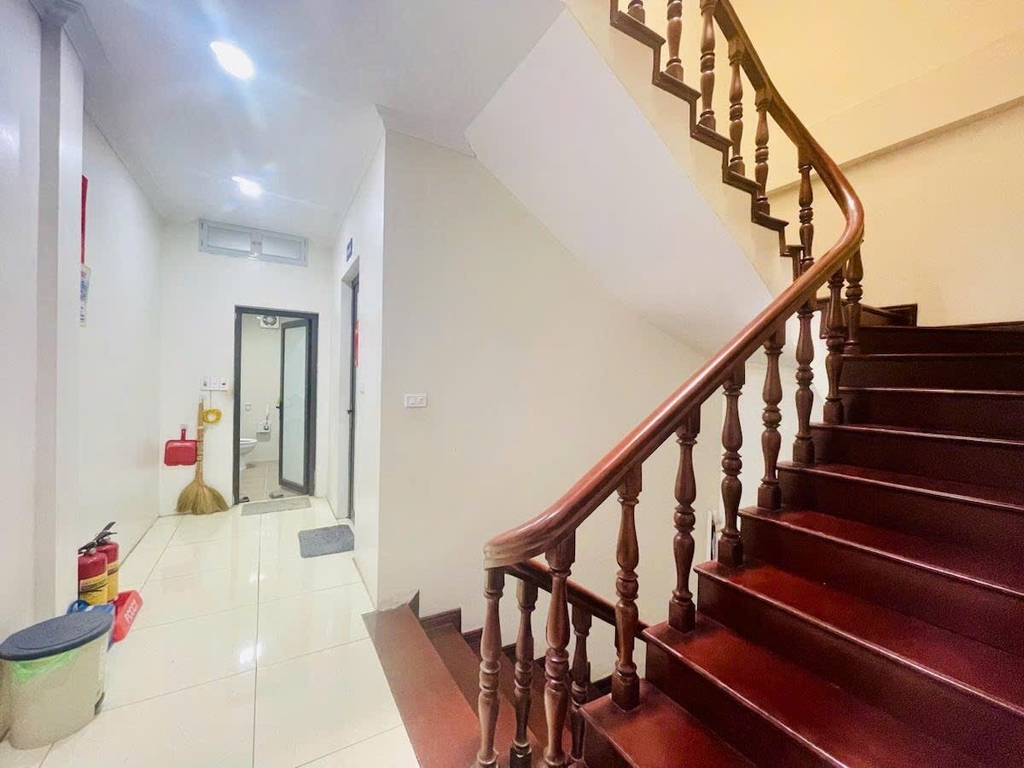 BÁN NHÀ PHÂN LÔ VIP KĐT ĐỊNH CÔNG - HOÀNG MAI: VỈA HÈ RỘNG - KINH DOANH ĐA NGÀNH - TIỀM NĂNG VÀNH ĐAI 2.5 - GIÁ 48 TỶ