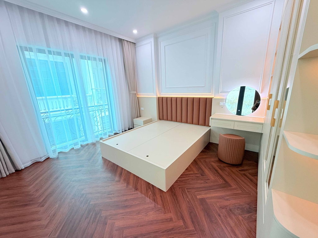 BÁN TÒA NHÀ PHÂN LÔ PHẠM VĂN ĐỒNG - CẦU GIẤY: 3 MẶT TIỀN Ô TÔ TRÁNH - 7 TẦNG THANG MÁY - KINH DOANH ĐỈNH - GIÁ 32.5 TỶ