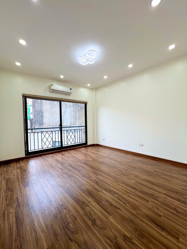 【NHÀ MỚI 5 TẦNG - VĂN CAO BA ĐÌNH】- 30m² - 3 PN - THIẾT KẾ HIỆN ĐẠI - 7.98 TỶ