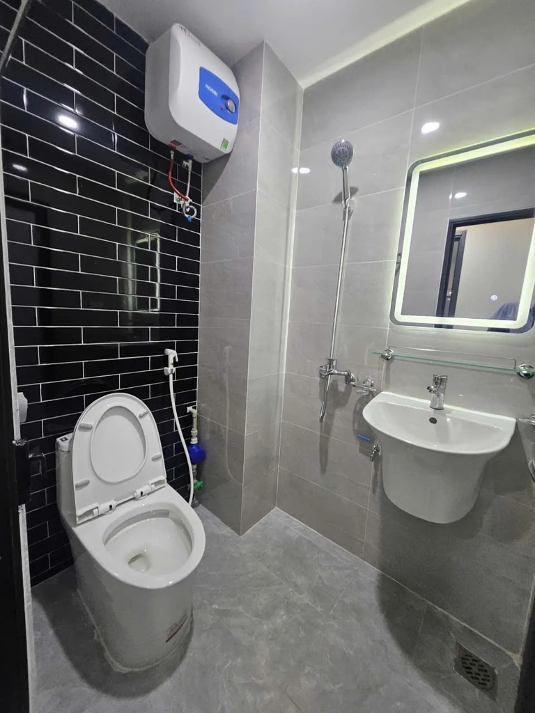 【NHÀ CHO THUÊ 8 TẦNG LÔ GÓC - PHỐ HÒE THỊ】- 81m² - 22 PHÒNG - DOANH THU 100TR/THÁNG - 24.5 TỶ