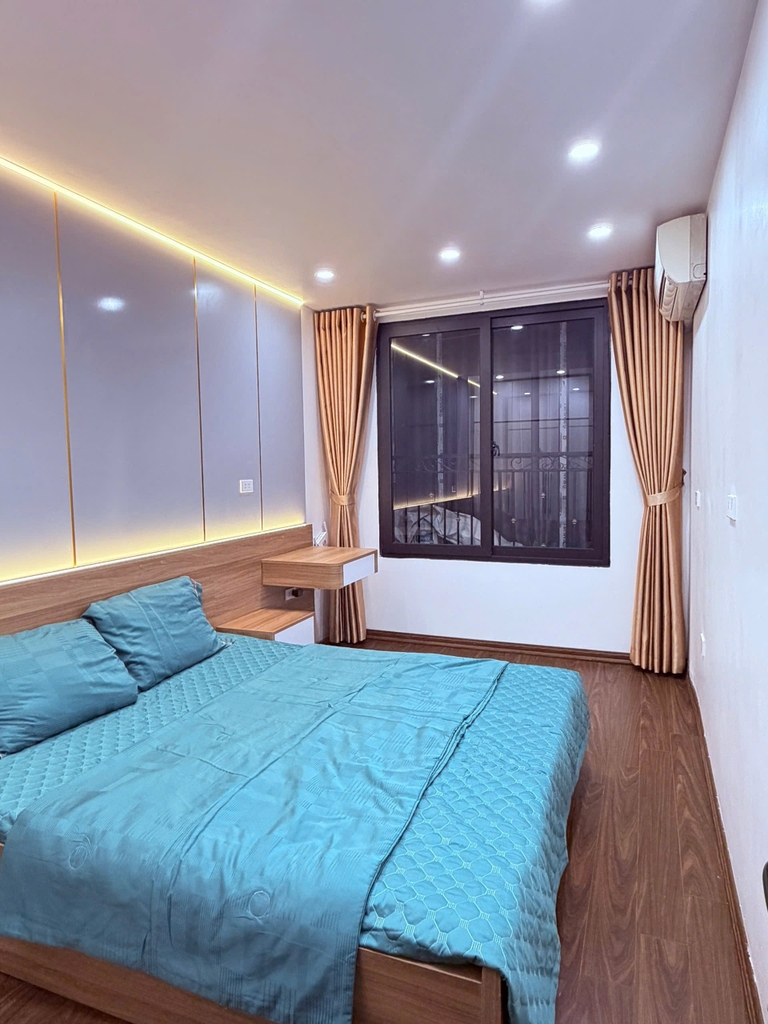 BÁN NHÀ VĂN CHƯƠNG - ĐỐNG ĐA: NHÀ MỚI ĐẸP - 100M RA Ô TÔ - TRUNG TÂM TIỆN ÍCH - PHÂN KHÚC NHỎ TIỀN DỄ CHỐT