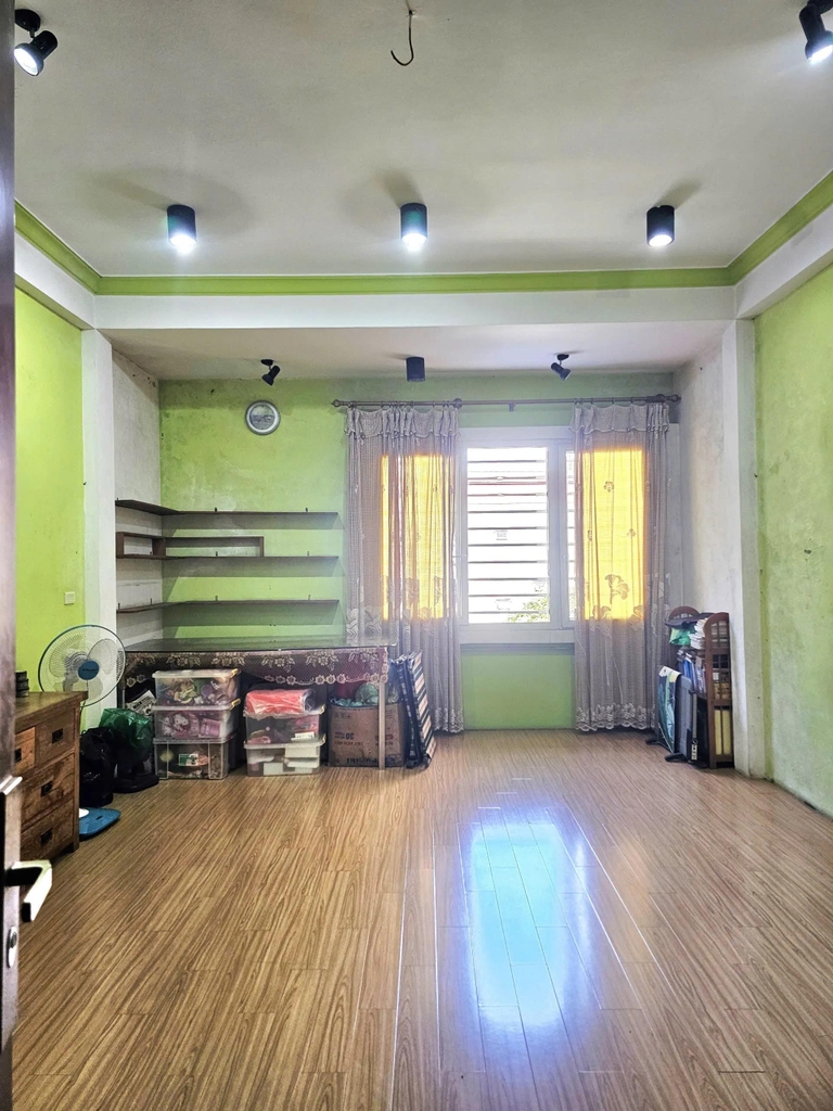 【NHÀ PHỐ 4 TẦNG 4 PHÒNG NGỦ】Nguyễn Khoái, Thanh Trì - 76m² - Ô Tô Vào Nhà - 2 Mặt Thoáng - Giá 13.5 Tỷ