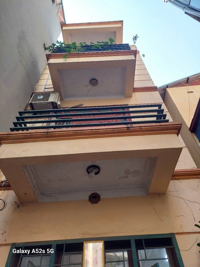 【LÔ ĐẤT LỚN ĐƯỜNG BƯỞI BA ĐÌNH】- 135m² Lô Góc - Nở Hậu - Có Nhà 4 Tầng - Tiềm Năng Xây Chung Cư - 25 Tỷ