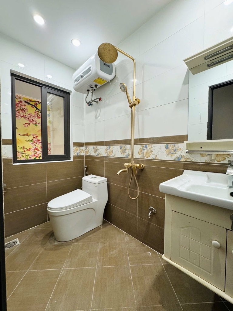 NHÀ 5 TẦNG DÂN XÂY - NGÕ NÔNG Ô TÔ QUA NHÀ - PHƯỜNG PHÚC ĐỒNG, LONG BIÊN - 30M² - 8.35 TỶ