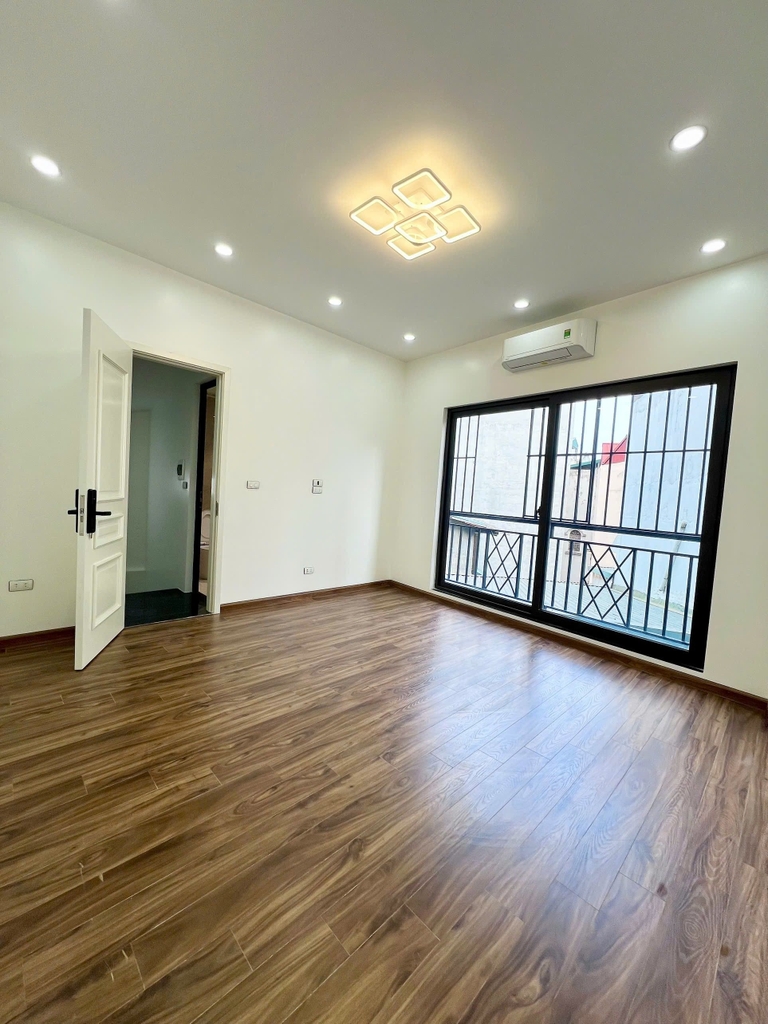 【NHÀ MỚI 5 TẦNG - VĂN CAO BA ĐÌNH】- 30m² - 3 PN - THIẾT KẾ HIỆN ĐẠI - 7.98 TỶ