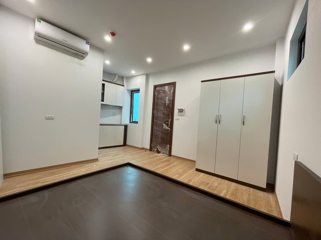 BÁN TÒA NHÀ 7 TẦNG THANG MÁY NGUYỄN LƯƠNG BẰNG - ĐỐNG ĐA: LÔ GÓC 3 THOÁNG - DÒNG TIỀN KHỦNG 800TR/NĂM - GIÁ 16.6 TỶ
