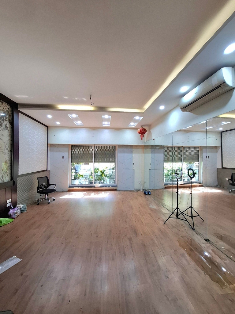 BÁN TÒA NHÀ 7 TẦNG THANG MÁY - PHÂN LÔ Ô TÔ VÀO NHÀ - 155 NG. KHANG, CẦU GIẤY - 41 TỶ