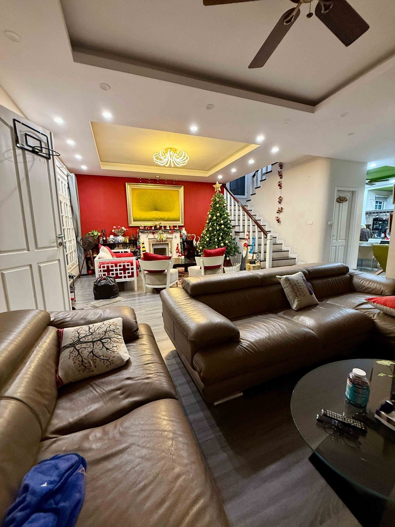 BIỆT THỰ 4 TẦNG MẶT HỒ - PHƯỜNG NGỌC THỤY, LONG BIÊN - 378M² (434M² TT) - 62.5 TỶ