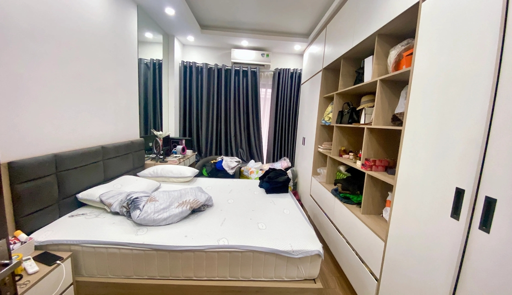 【NHÀ PHỐ 6 TẦNG - BỒ ĐỀ, LONG BIÊN】- Bồ Đề, Long Biên - 30m² - 3PN - Ô Tô Đỗ Cổng - Giá 8.5 Tỷ