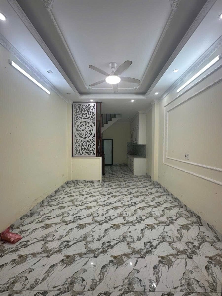 BÁN NHÀ NGÕ THÔNG 20M Ô TÔ - BÁT KHỐI, LONG BIÊN - 30M² 5 TẦNG - GIÁ CHỈ 7.4 TỶ