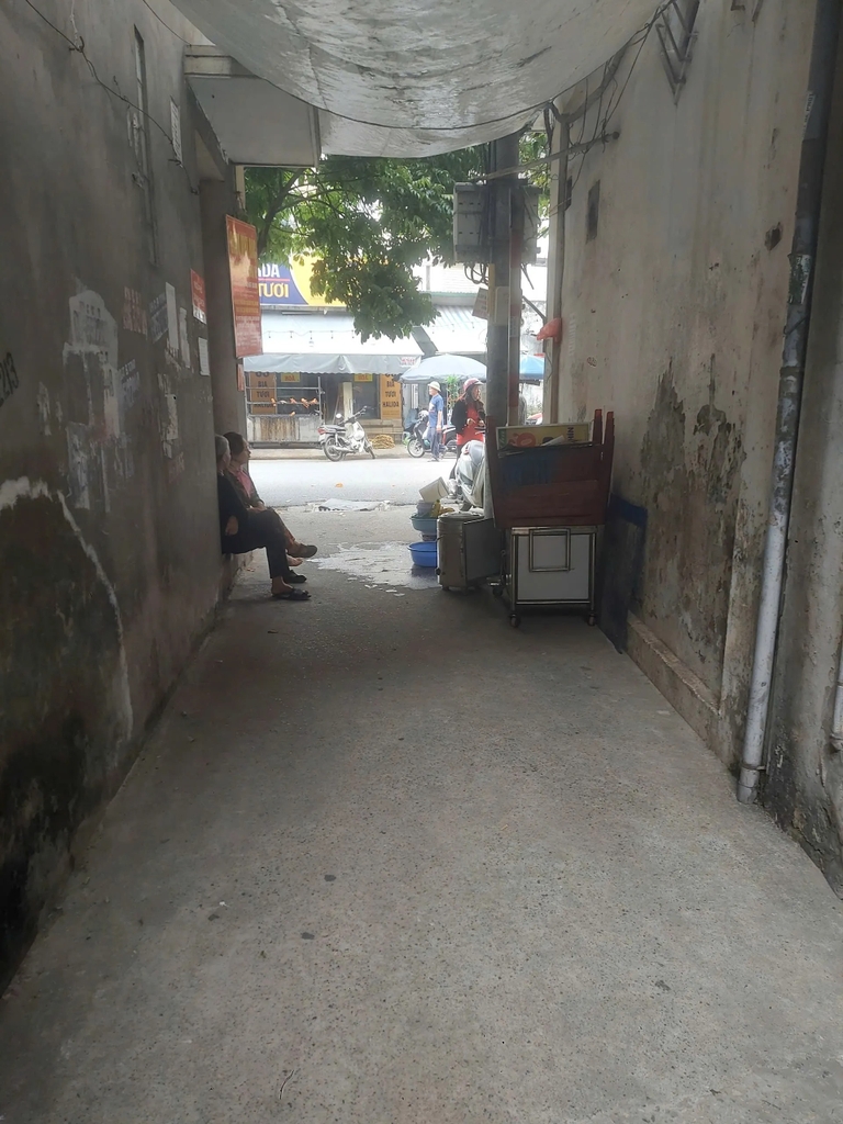 【NHÀ TẦNG 1 - DIỆN TÍCH THỰC 80M² - TẬP THỂ MAI ĐỘNG】- Ngõ 4 Làn Xe Ô Tô - Giá 5 Tỷ