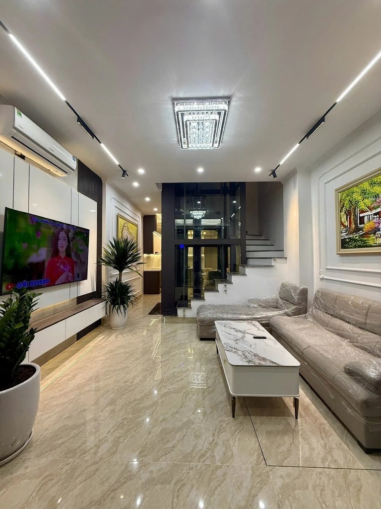 BÁN NHÀ 6 TẦNG THANG MÁY THỔ QUAN - ĐỐNG ĐA: Ô TÔ ĐỖ CỬA - KHU PHÂN LÔ CÁN BỘ - TRUNG TÂM QUẬN LÕI - GIÁ 13.95 TỶ