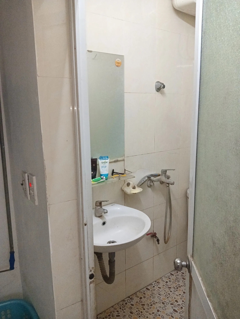 【NHÀ PHỐ MẶT NGÕ KINH DOANH】 Bồ Đề, Long Biên - 50m² - 3 Phòng Ngủ - Giá 11.5 Tỷ