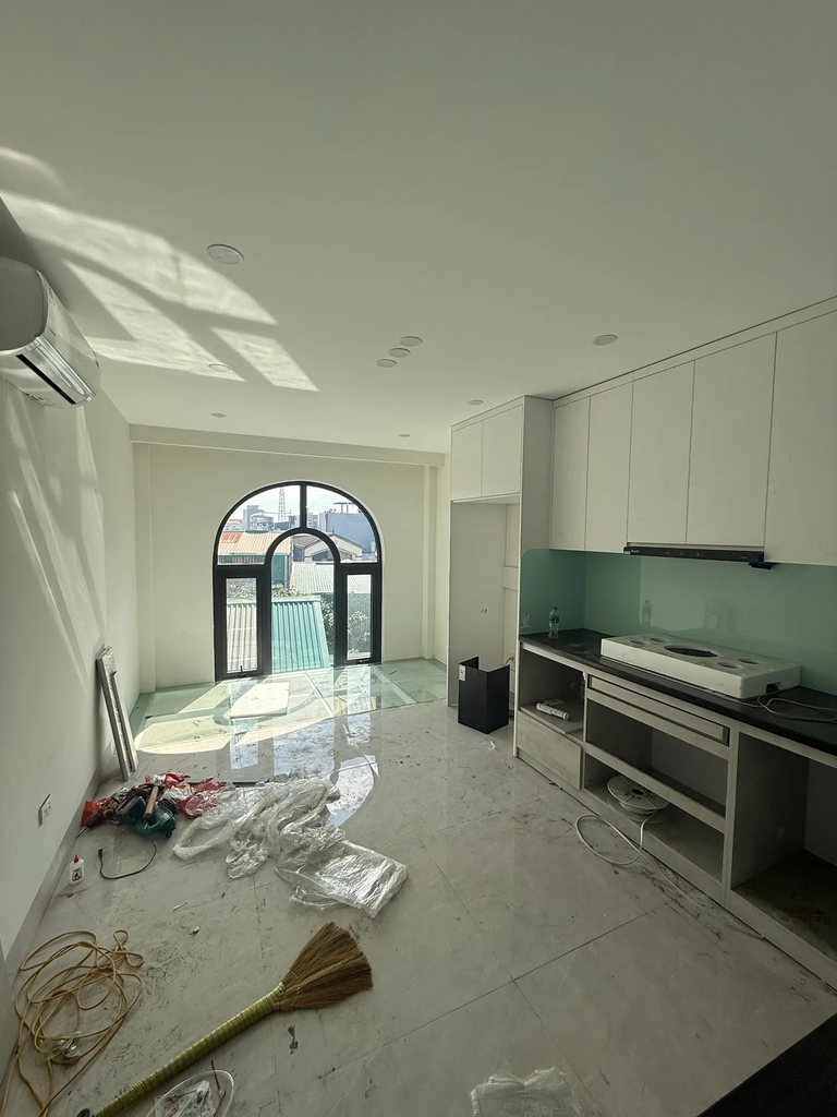 【SIÊU PHẨM 6 TẦNG THANG MÁY - FULL NỘI THẤT CAO CẤP】- Thượng Thanh, Long Biên - 39m² - 3PN Master - Giá 11.5 Tỷ