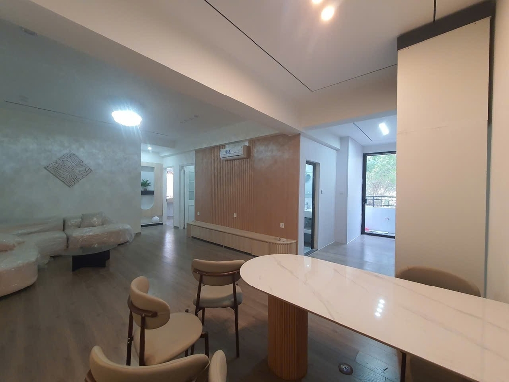 BÁN CĂN HỘ KĐT MỸ ĐÌNH II - TRẦN HỮU DỰC: SIÊU PHẨM LÔ GÓC - BAN CÔNG 30M2 RỘNG NHƯ SÂN VƯỜN - VIEW VƯỜN HOA - GIÁ 7.5 TỶ