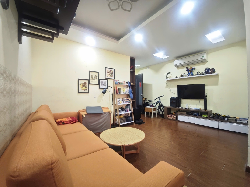 BÁN CĂN HỘ 3PN THĂNG LONG TOWER - 33 MẠC THÁI TỔ: TẦNG CAO VIEW ĐẸP - CÓ SLOT Ô TÔ - TẶNG FULL NỘI THẤT LUXURY