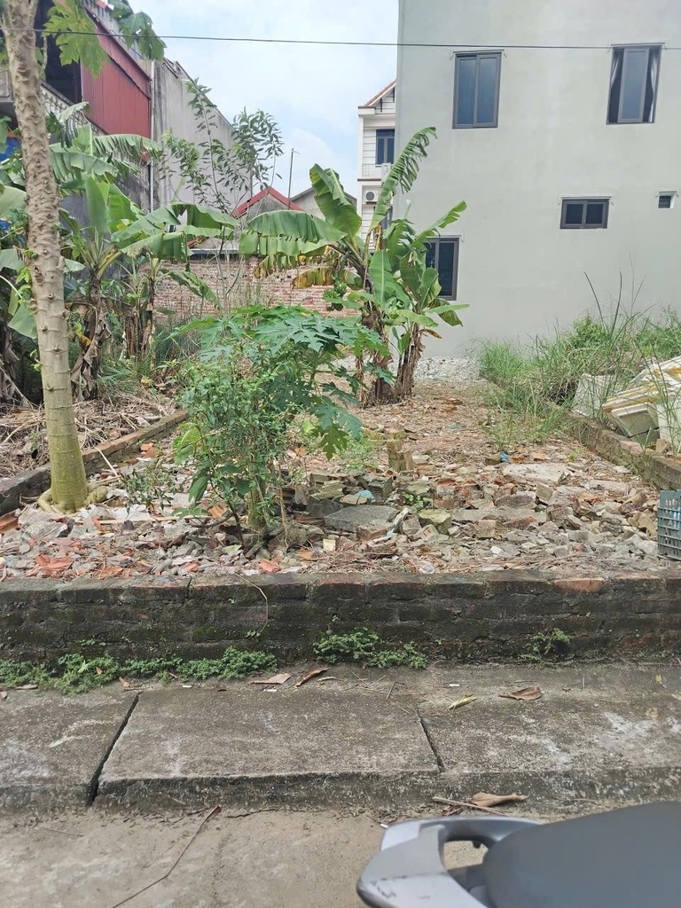 ĐẤT ĐẸP THÔN 8, XÃ HÁT MÔN, PHÚC THỌ - 46M² - MẶT TIỀN 4.3M - Ô TÔ ĐỖ CỬA - GẦN DI TÍCH HAI BÀ TRƯNG - 1.75 TỶ