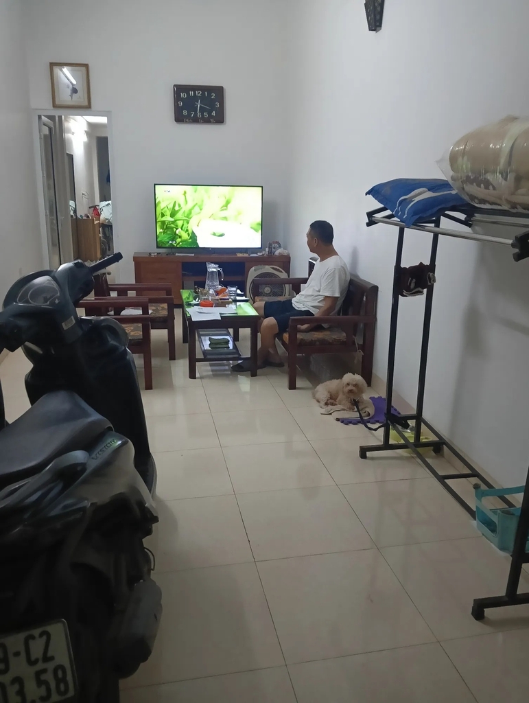 【NHÀ PHỐ MẶT NGÕ KINH DOANH】 Bồ Đề, Long Biên - 50m² - 3 Phòng Ngủ - Giá 11.5 Tỷ