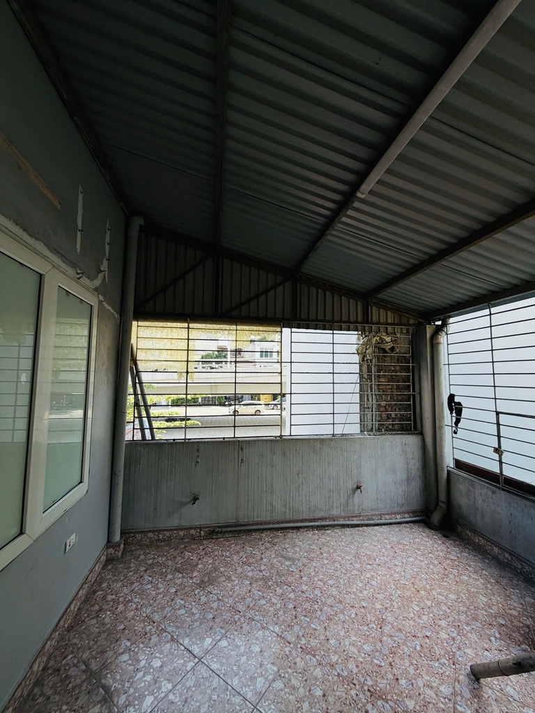 LÔ ĐẤT PHÂN LÔ Ô TÔ THÔNG - CÁCH 1 NHÀ RA PHỐ HỒNG TIẾN - LONG BIÊN - 65M² - 19.5 TỶ