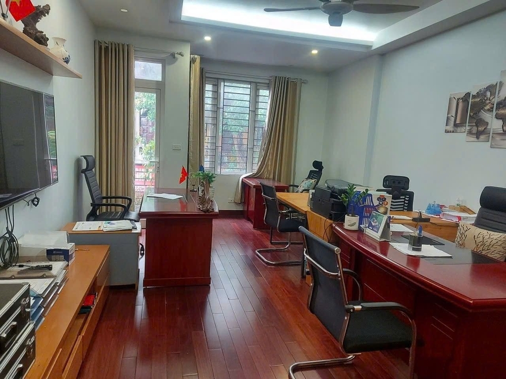 【MẶT PHỐ KINH DOANH HOÀNG HOA THÁM BA ĐÌNH】- 109m² - 5 TẦNG + 2 HẦM - DÒNG TIỀN 70 TRIỆU/TH - 47.5 TỶ