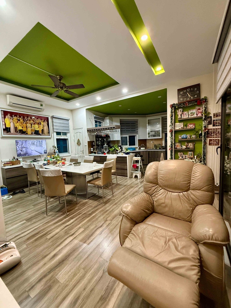 BIỆT THỰ 4 TẦNG MẶT HỒ - PHƯỜNG NGỌC THỤY, LONG BIÊN - 378M² (434M² TT) - 62.5 TỶ