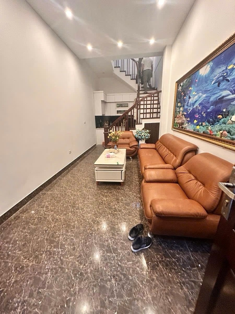 NHÀ MỚI FULL NỘI THẤT - NGÕ NGỌC HÀ BA ĐÌNH - 33m² - 5 TẦNG - CÁCH HỒ 10M - 7.6 TỶ