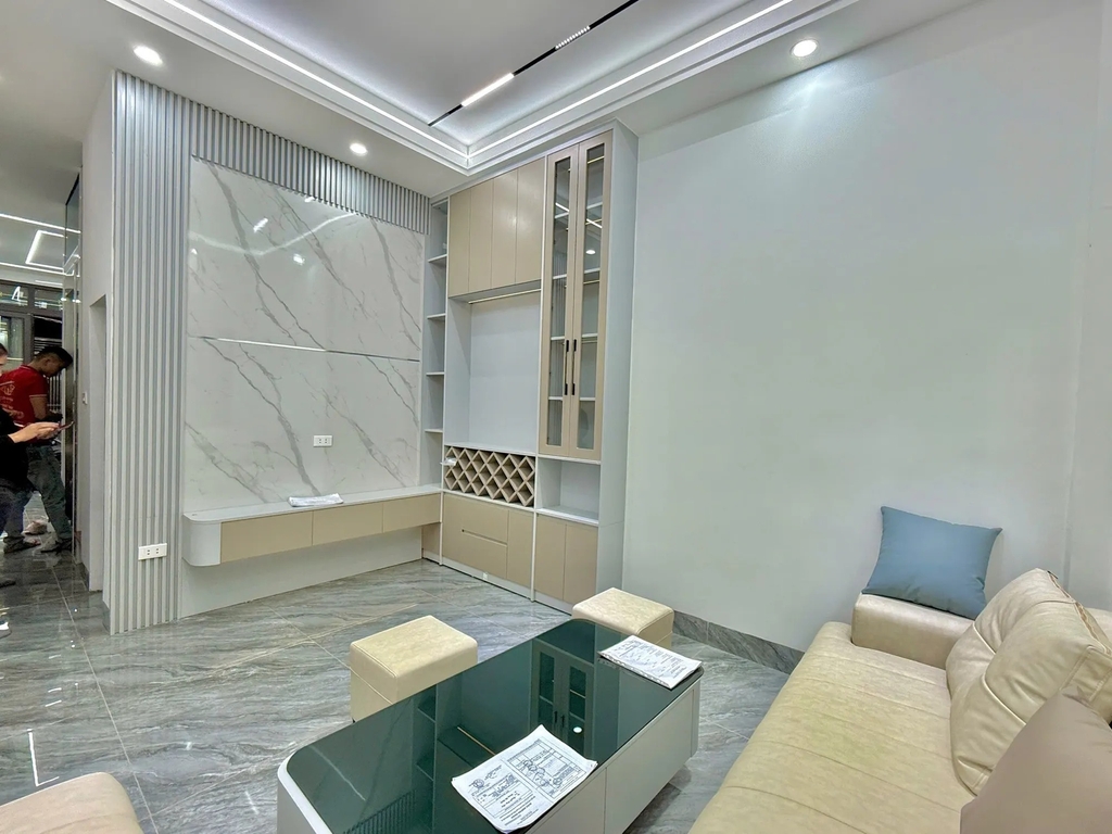 【NHÀ PHÂN LÔ 5 TẦNG - 1194 ĐƯỜNG LÁNG】- 37m² - THANG MÁY - 2 THOÁNG VĨNH VIỄN - FULL NT - 15.8 TỶ