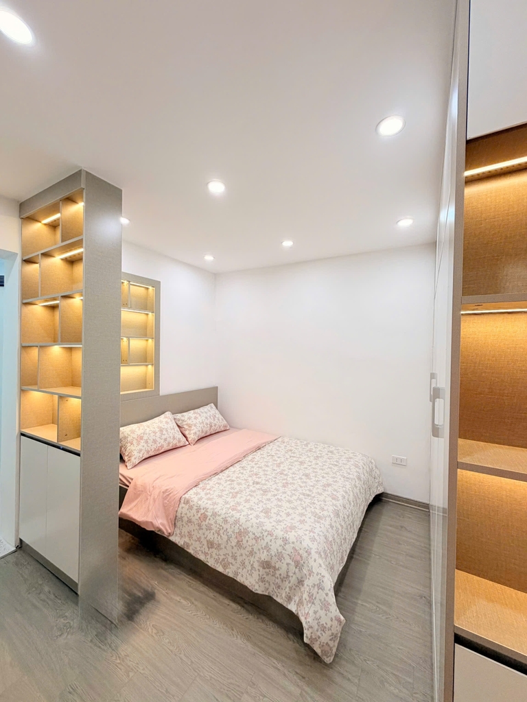 BÁN CĂN HỘ TẬP THỂ DỆT 8/3 QUỲNH MAI - HAI BÀ TRƯNG: TẦNG 3 TRUNG TÂM - DIỆN TÍCH SỬ DỤNG 50M² - FULL NỘI THẤT - GIÁ 3.48 TỶ