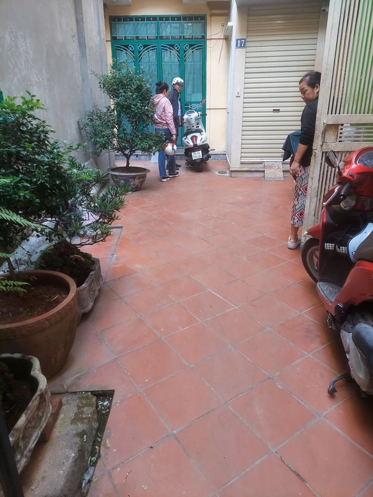 【NHÀ 4 TẦNG - CAO BÁ QUÁT, BA ĐÌNH】- Đội Cấn, Ba Đình - 16/20m² - 3PN Khép Kín - Tiềm Năng Dịch Vụ Cao - Giá 8.3 Tỷ