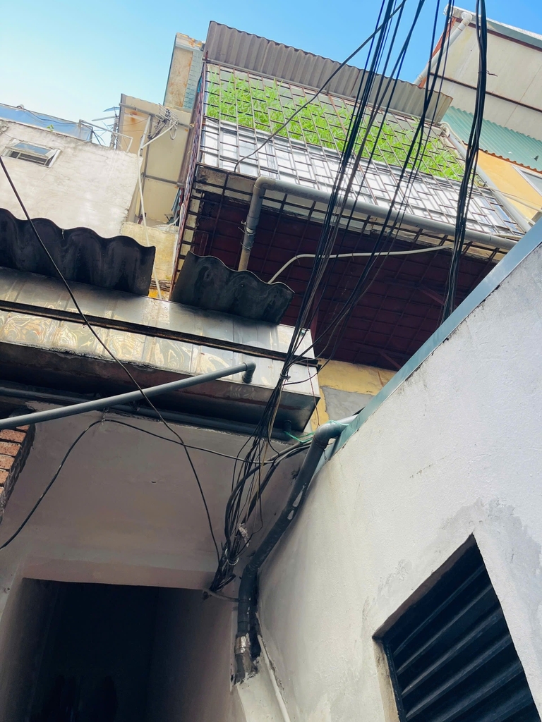 【NHÀ ĐẸP GIÁ TỐT ĐÀO TẤN】- 21m² 3 Tầng - 20m Ra Phố - Gần CV Thủ Lệ - 5.9 Tỷ