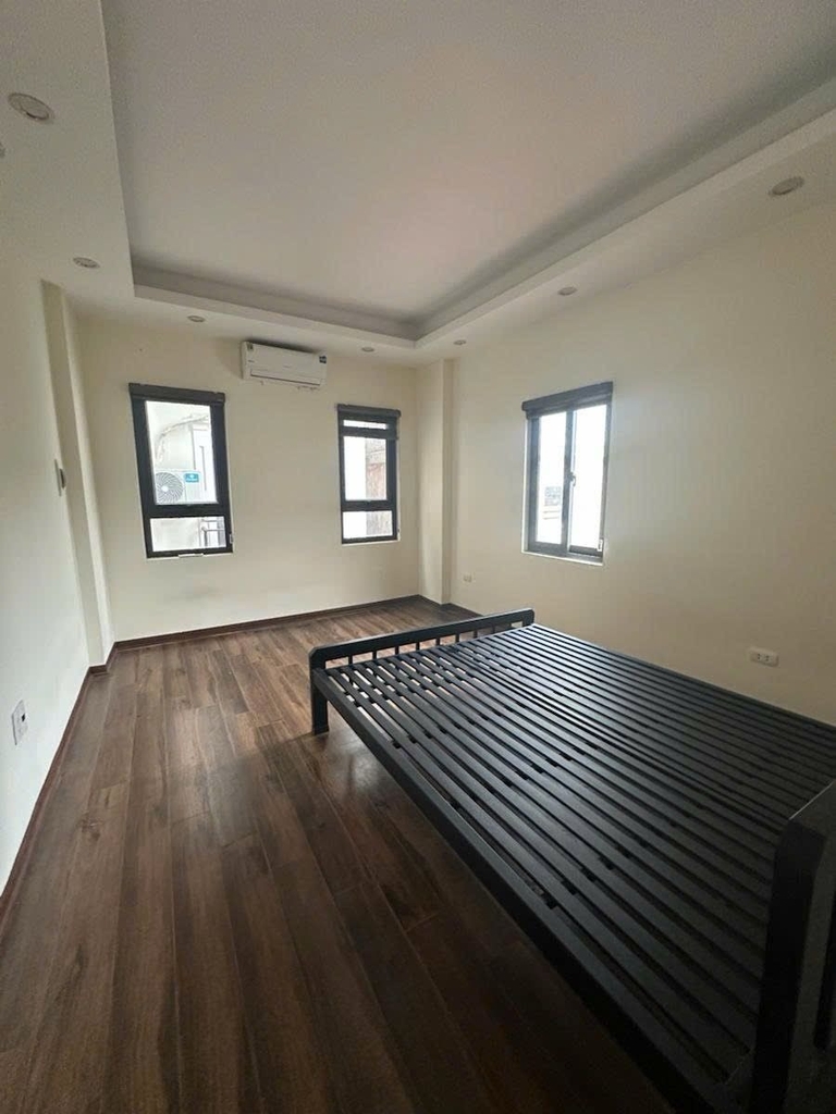 BÁN NHÀ NGÕ THÔNG 20M Ô TÔ - BÁT KHỐI, LONG BIÊN - 30M² 5 TẦNG - GIÁ CHỈ 7.4 TỶ