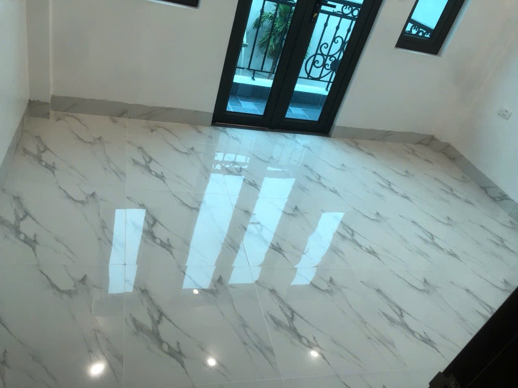 Nhà đẹp Hoài Đức: 4 tầng, 40m², nội thất cơ bản, gần hồ điều hòa – 4,5 tỷ