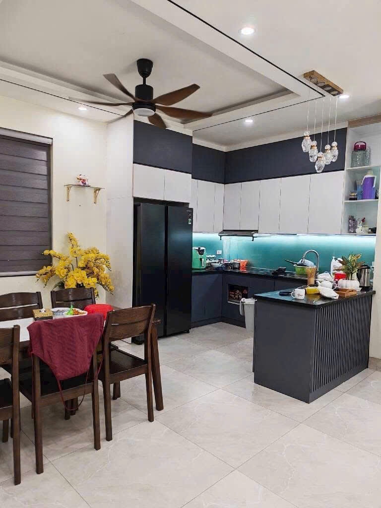 Bán gấp nhà 4 tầng, 102m² Đa Sỹ – Hà Đông, gần chợ, giá giảm sâu còn 13 tỷ