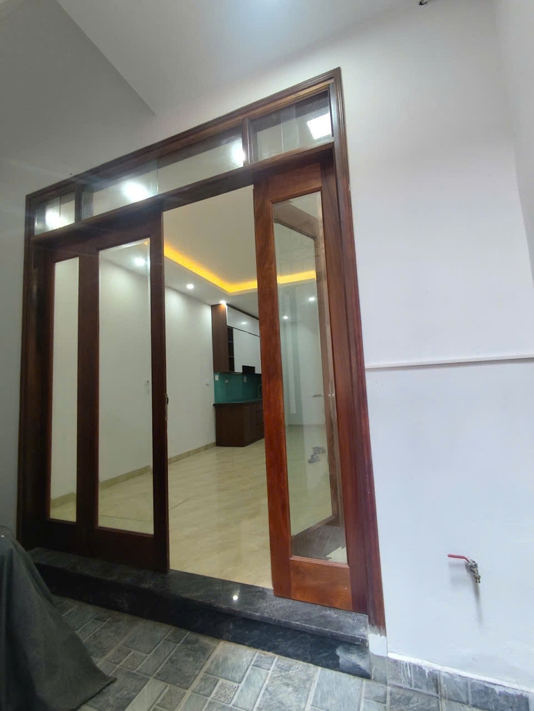 Bán nhà mới 5 tầng Lai Xá – diện tích 31,7m², gần đường ô tô, giá chỉ 4,95 tỷ