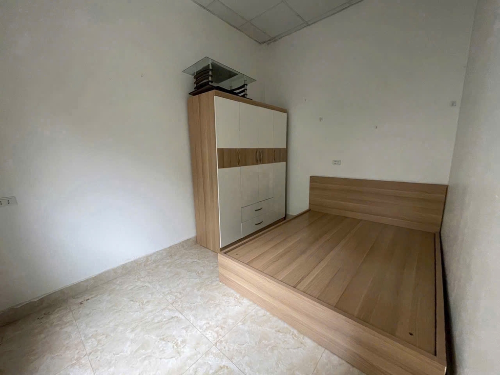 Nhà đẹp 2 tầng, 40m², 3PN, ngõ thông, gần khu CN Cầu Gáo – Đan Phượng, giá tốt