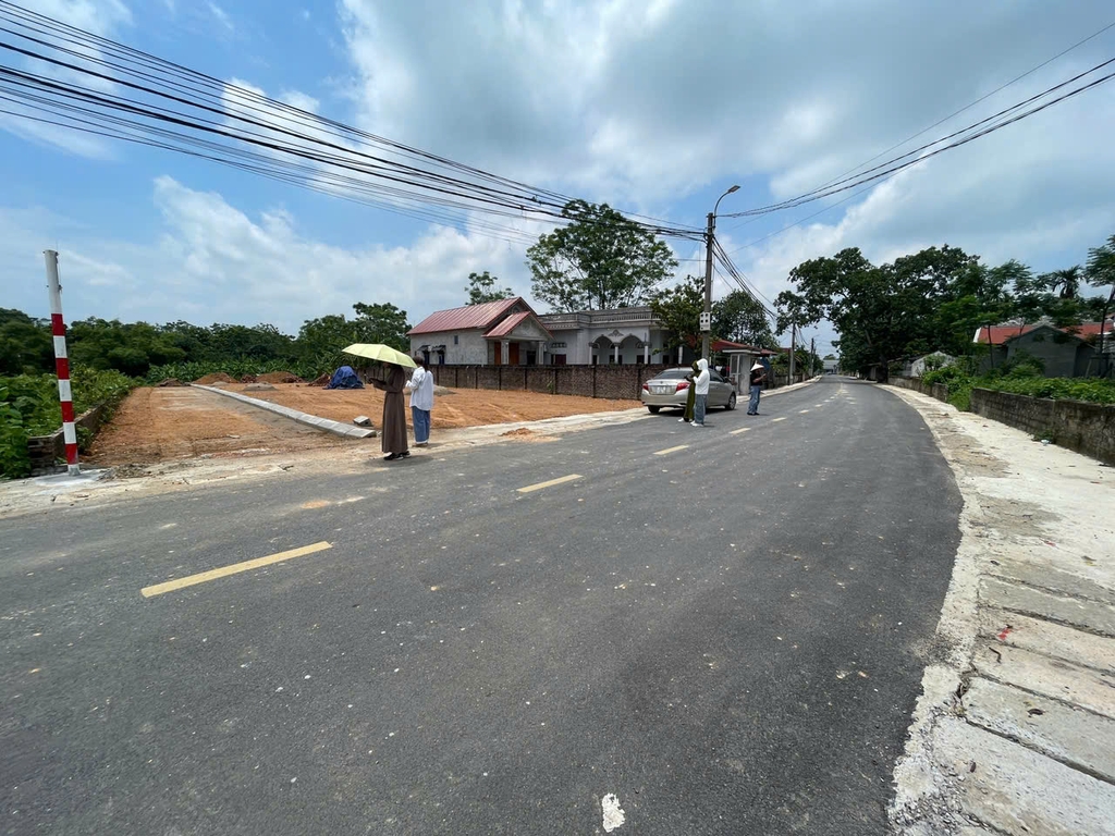 Bán đất 100m² full thổ cư Tân Thành – Cẩm Lĩnh, Ba Vì, giá chỉ 9xx triệu
