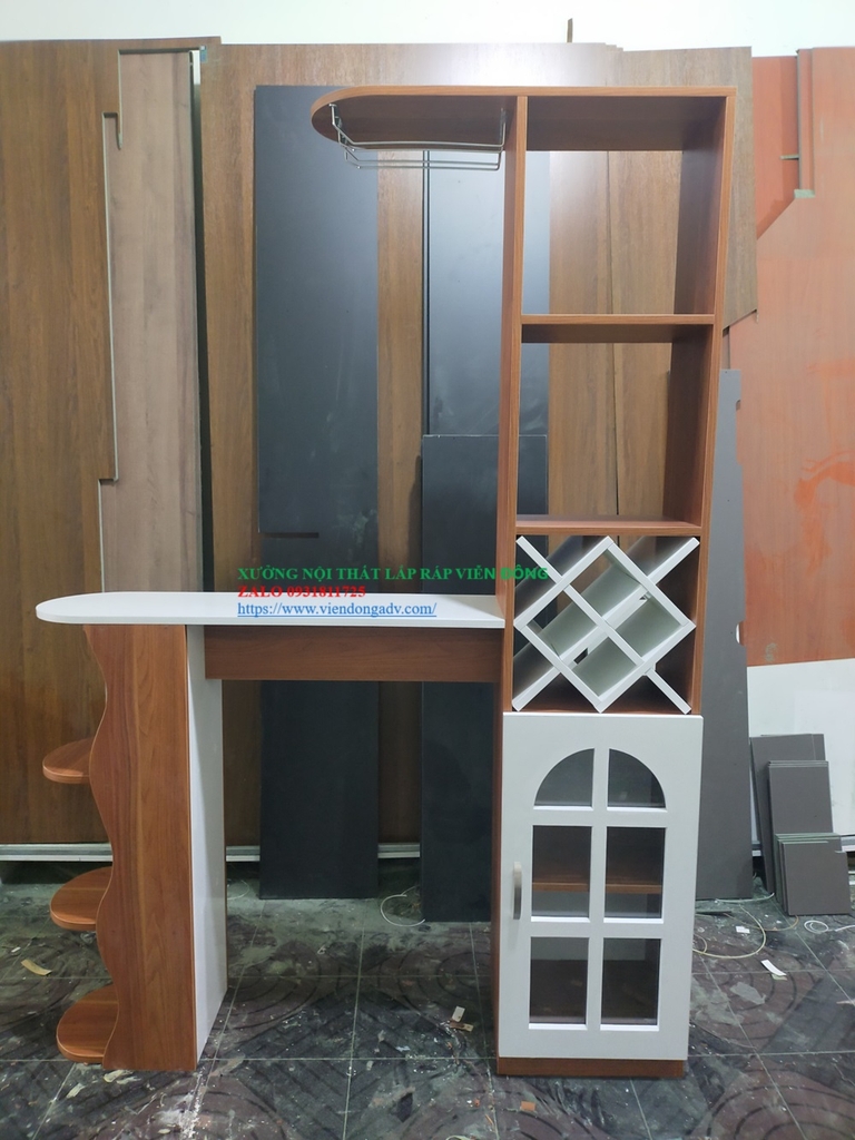 Quầy tiếp tân  - quầy bar đi tối nay