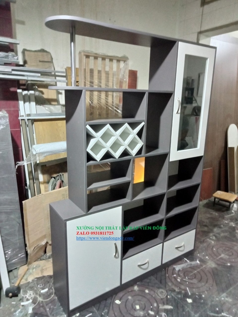 Tủ rượu kiêm vách ngăn