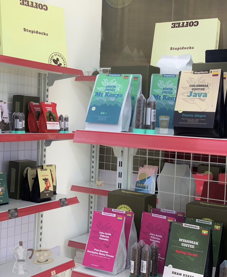 Kenya AA Plus Mount Kenya - Stupiducks Specialty Coffee ( SSC Roaster)