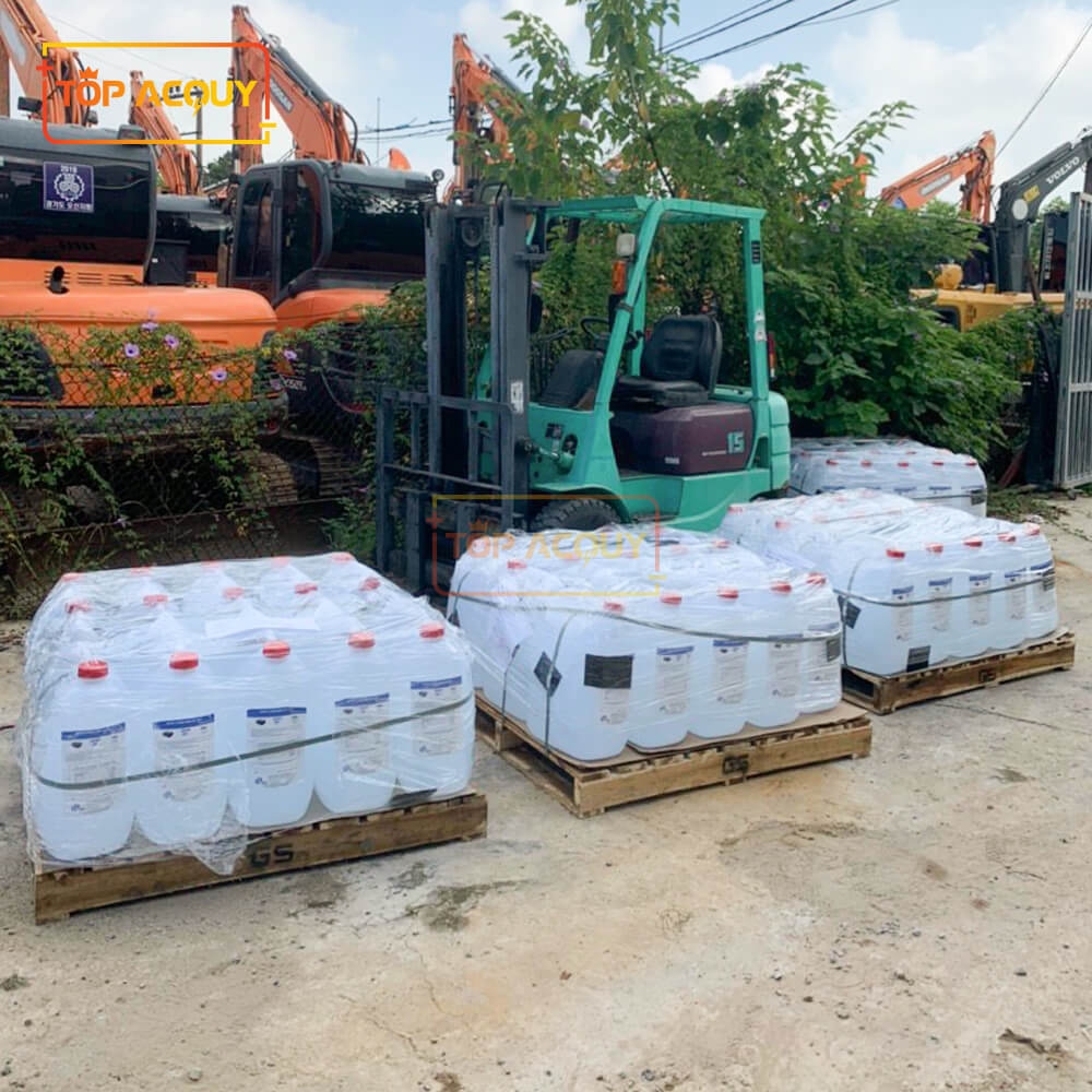 Nước cất châm bình ắc quy xe nâng GS can 30L