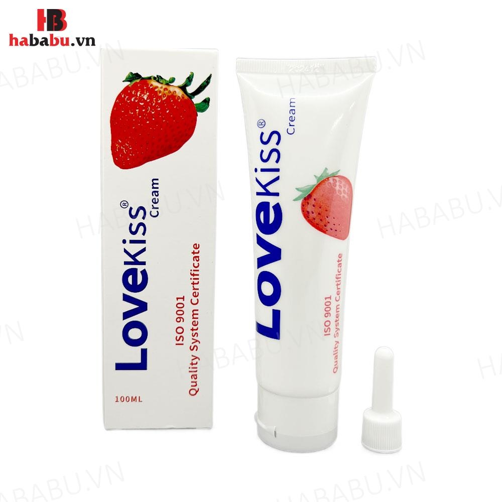 Gel bôi trơn hương dâu Love Kiss Strawberry chai 100ml chính hãng