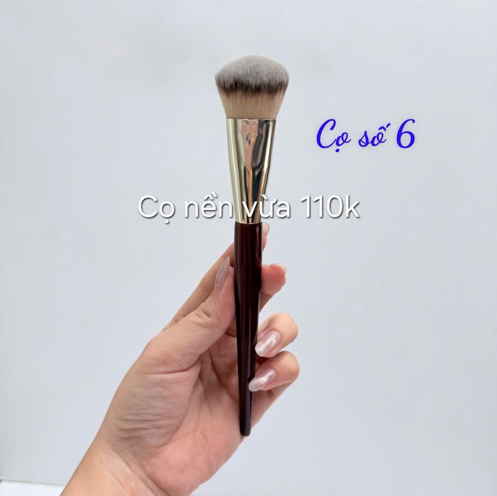 Bộ 16 Cọ Trang Điểm mềm mại