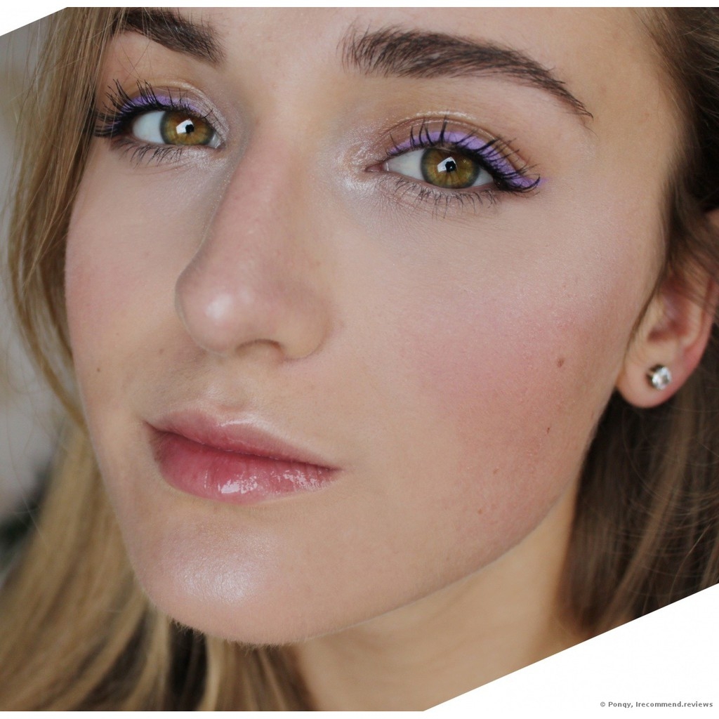 Son bóng không màu trong suốt Essence Extreme Shine Volume lipgloss