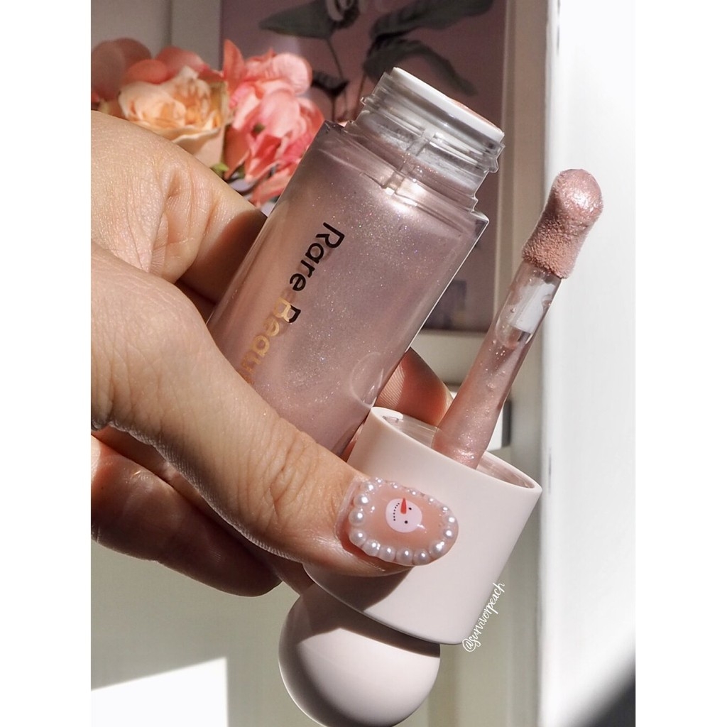 Kem bắt sáng Rare Beauty