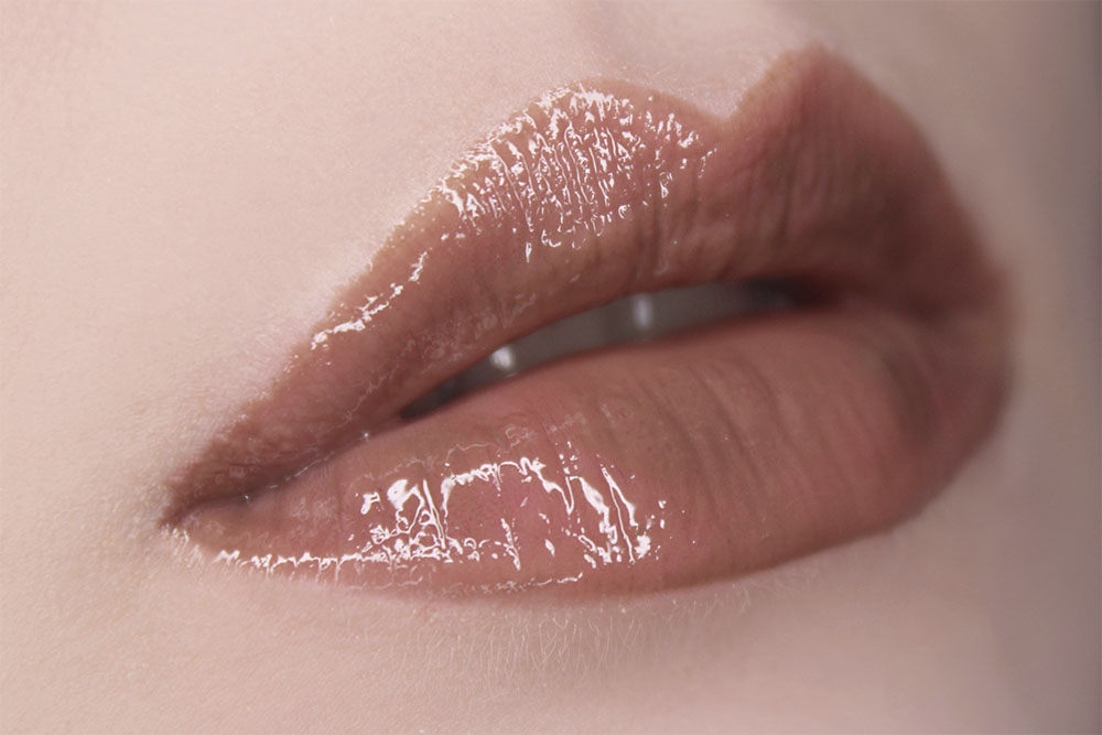 Son Bóng Có Màu NYX This Is Milky Gloss Lip Gloss - 08 Milk The Coco